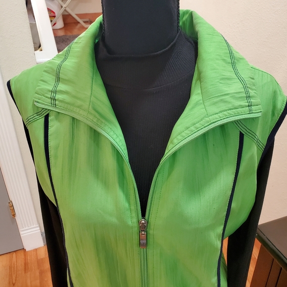 Allison Daley Women Vibrant Green Blue Trim Full Zip Front Sleeveless Vest - Picture 3 of 8